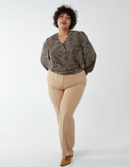 Curve Animal Printed Wrap Front Deep Hem Band Top