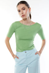 FITTED SHORT SLEEVE TEE